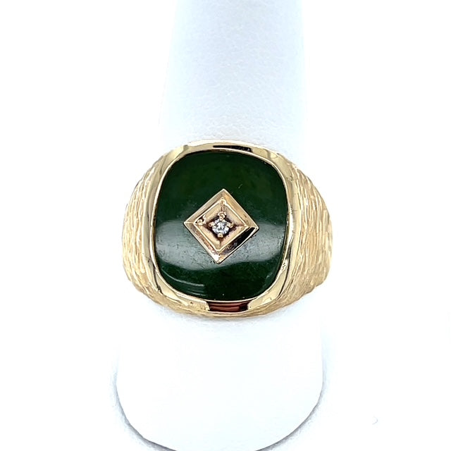 10K Yellow Gold Vintage Gentleman's Green Stone & Diamond Accent Ring; 7.6g; Size 10.25