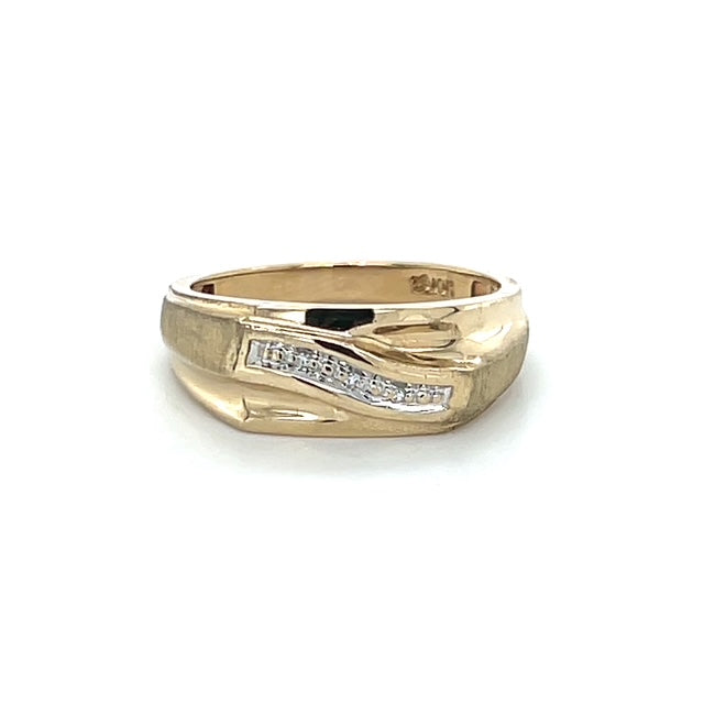 10K Yellow Gold Diamond Gentleman's Ring; 3.4g; Size 10.5