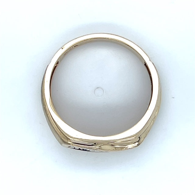 10K Yellow Gold Diamond Gentleman's Ring; 3.4g; Size 10.5