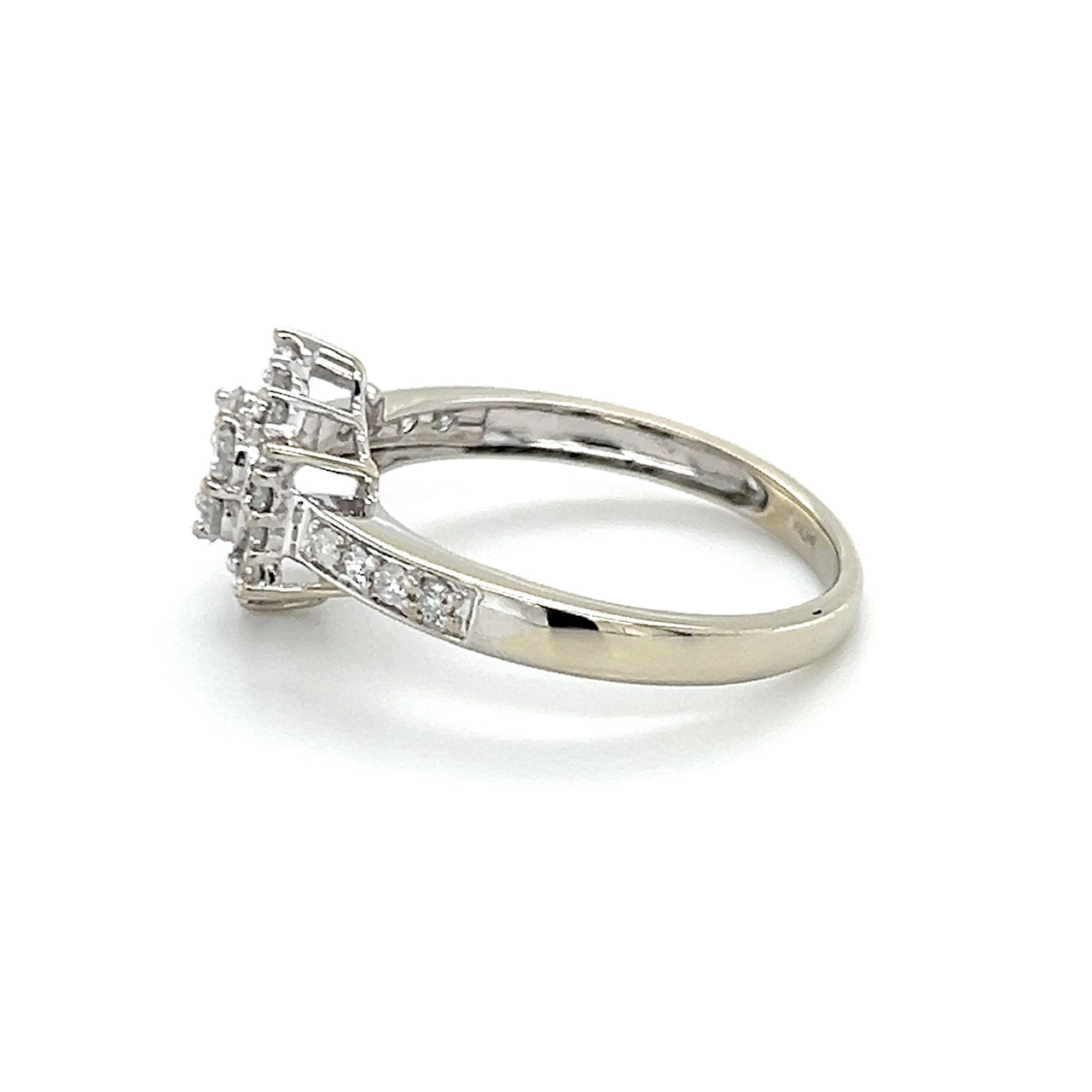 14K White Gold Diamond Lady's Fashion Ring; 3g; Size 9.5