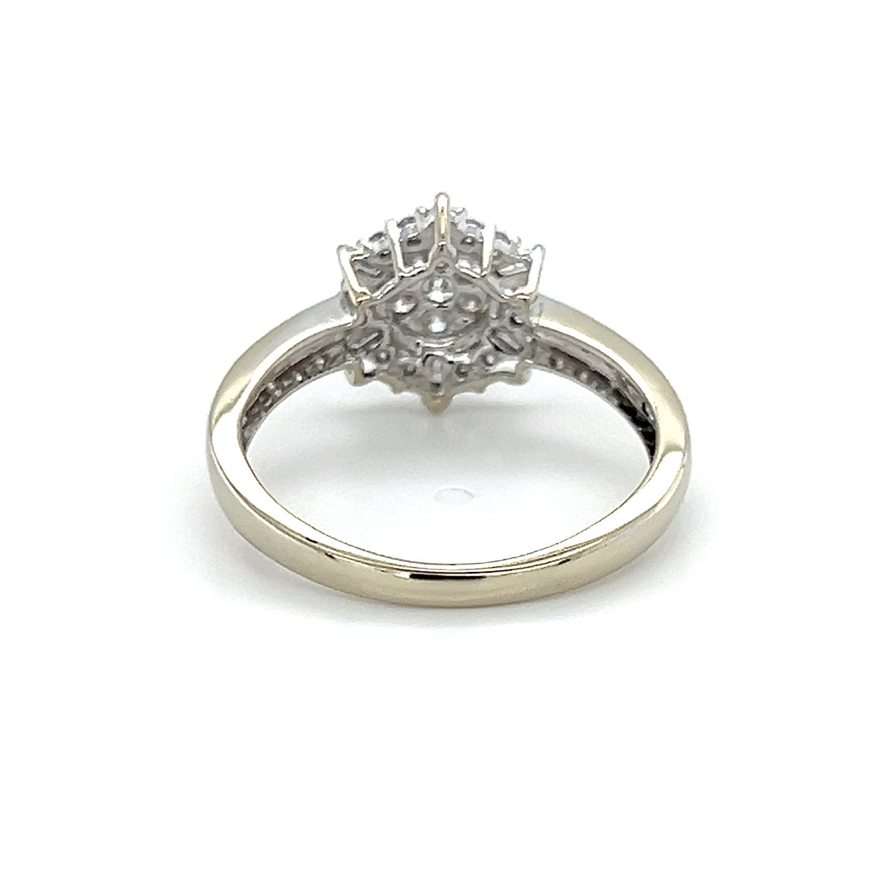 14K White Gold Diamond Lady's Fashion Ring; 3g; Size 9.5