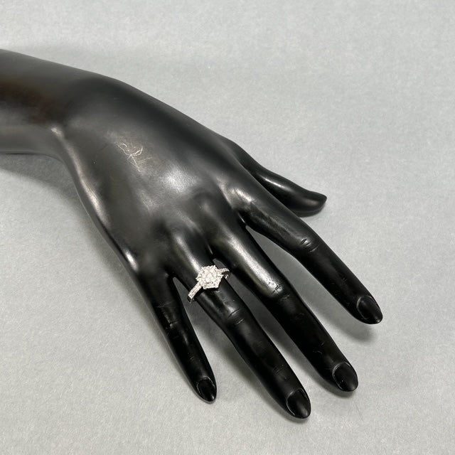 14K White Gold Diamond Lady's Fashion Ring; 3g; Size 9.5
