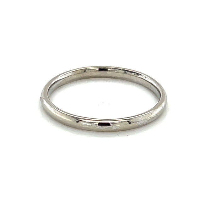 10K White Gold Wedding Band; 1.5g; Size 7