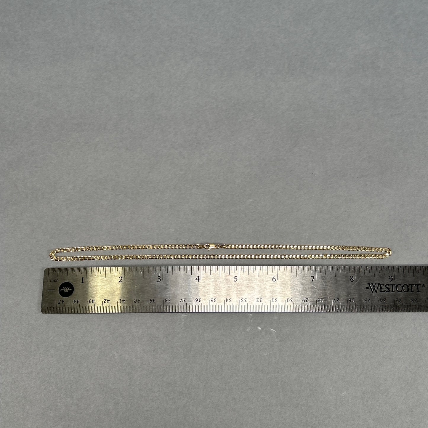 10k Yellow Gold 18" Curb Chain; 4.5g