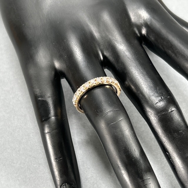 14K Yellow Gold Diamond Lady's Wedding Band; Size 7