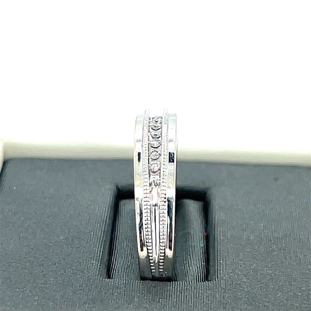 14K White Gold Diamond Gentleman's Wedding Band; Size 12.5