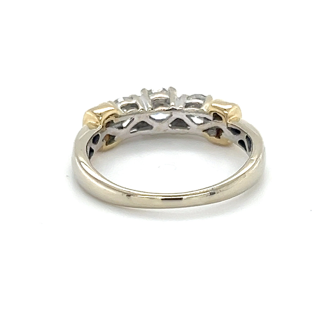 14K Yellow Gold Diamond Lady's Fashion Ring; Size 7