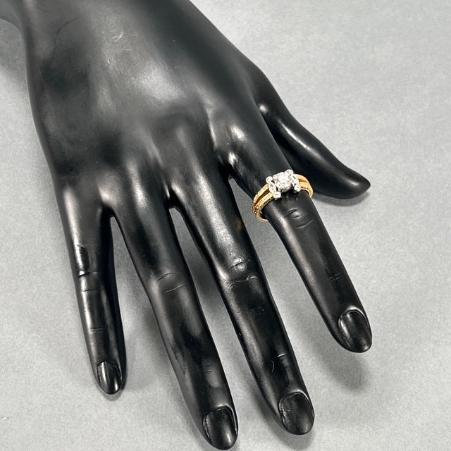 18K Yellow Gold Diamond Lady's Fashion Ring; Size 6.5