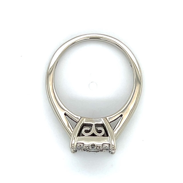 10K White Gold Diamond Lady's Fashion Ring; Size 7