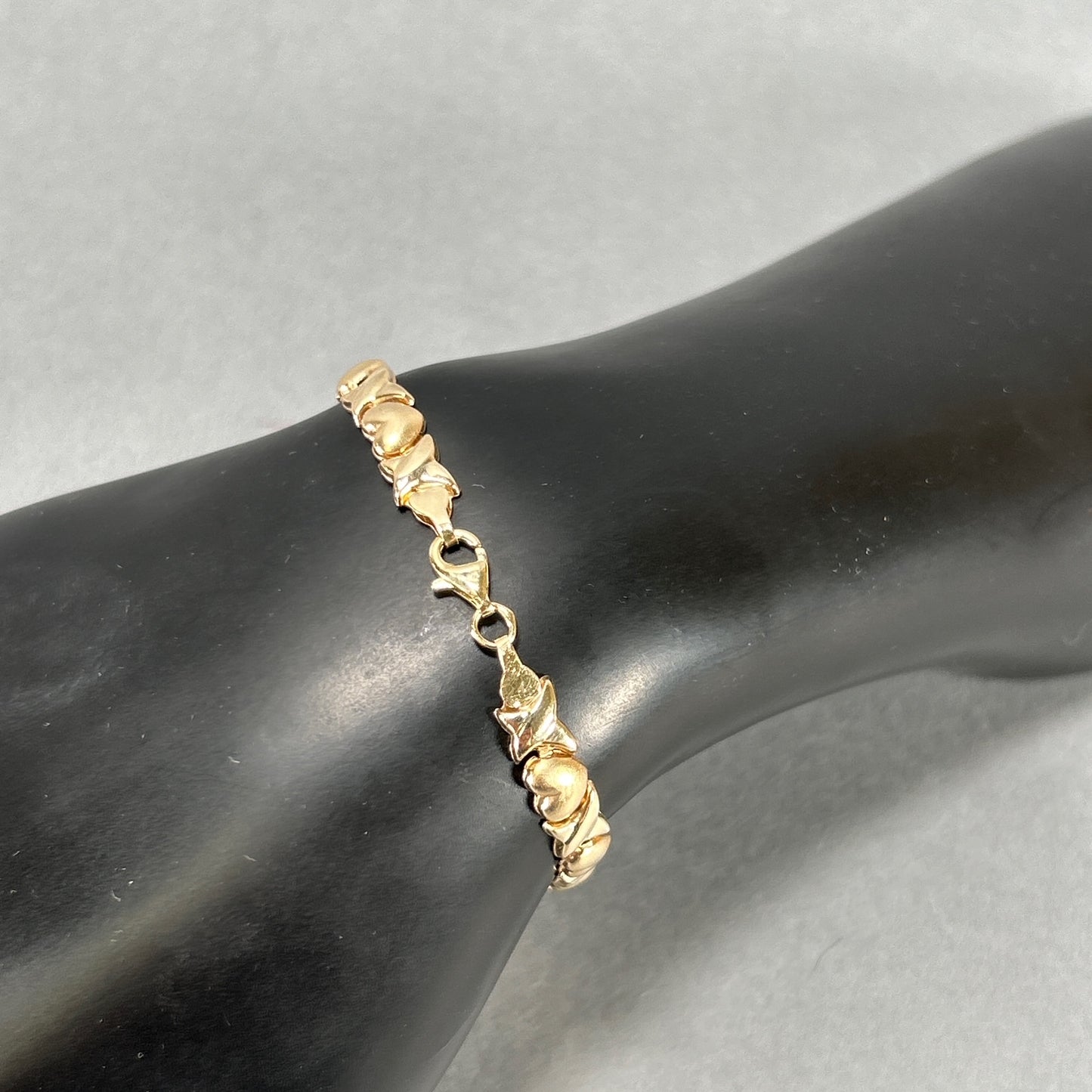 10K Yellow Gold 7" Hearts Bracelet