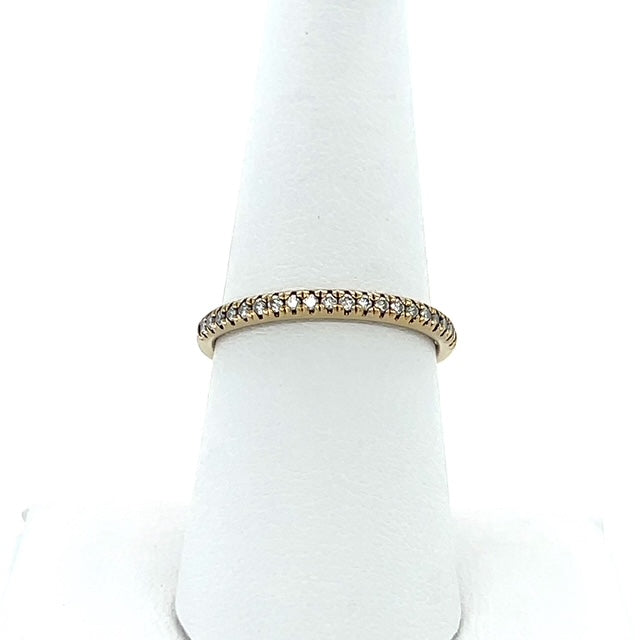 14K Yellow Gold Diamond Lady's Wedding Band; Size 8