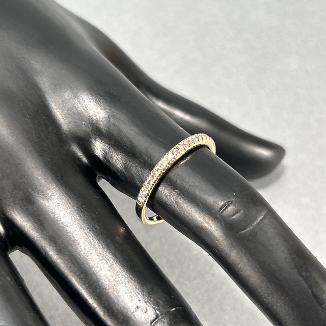 14K Yellow Gold Diamond Lady's Wedding Band; Size 8