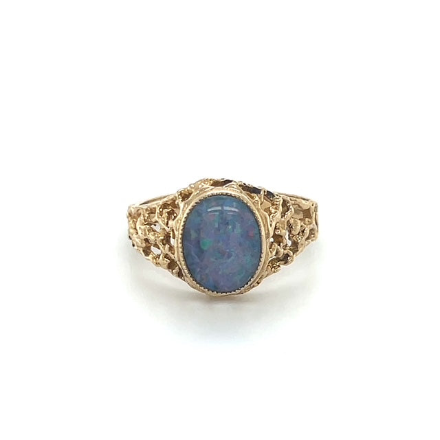 9K Yellow Gold Opal Lady's Ring; Size 7