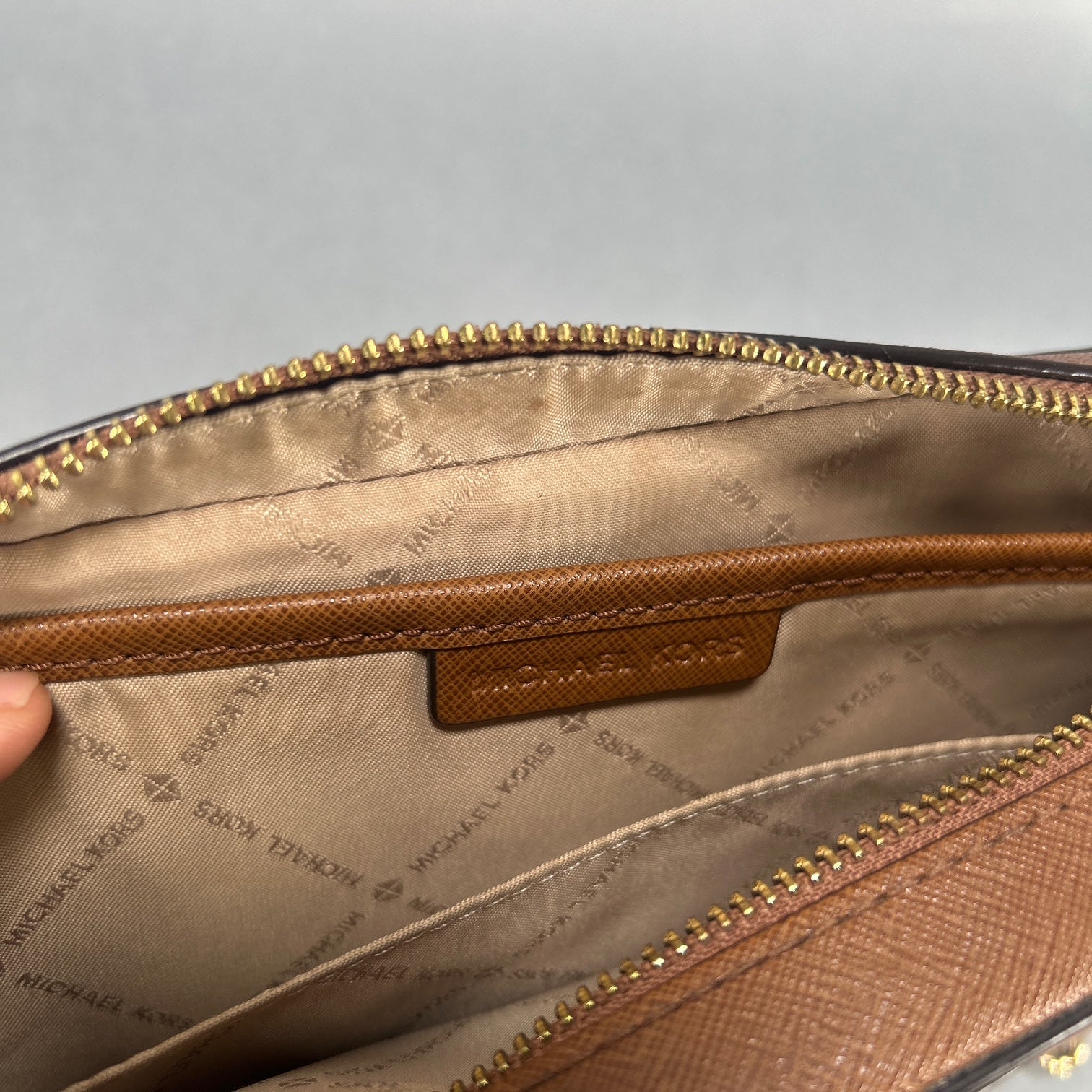 Michael Kors East West Zipper Crossbody Bag - Light Brown