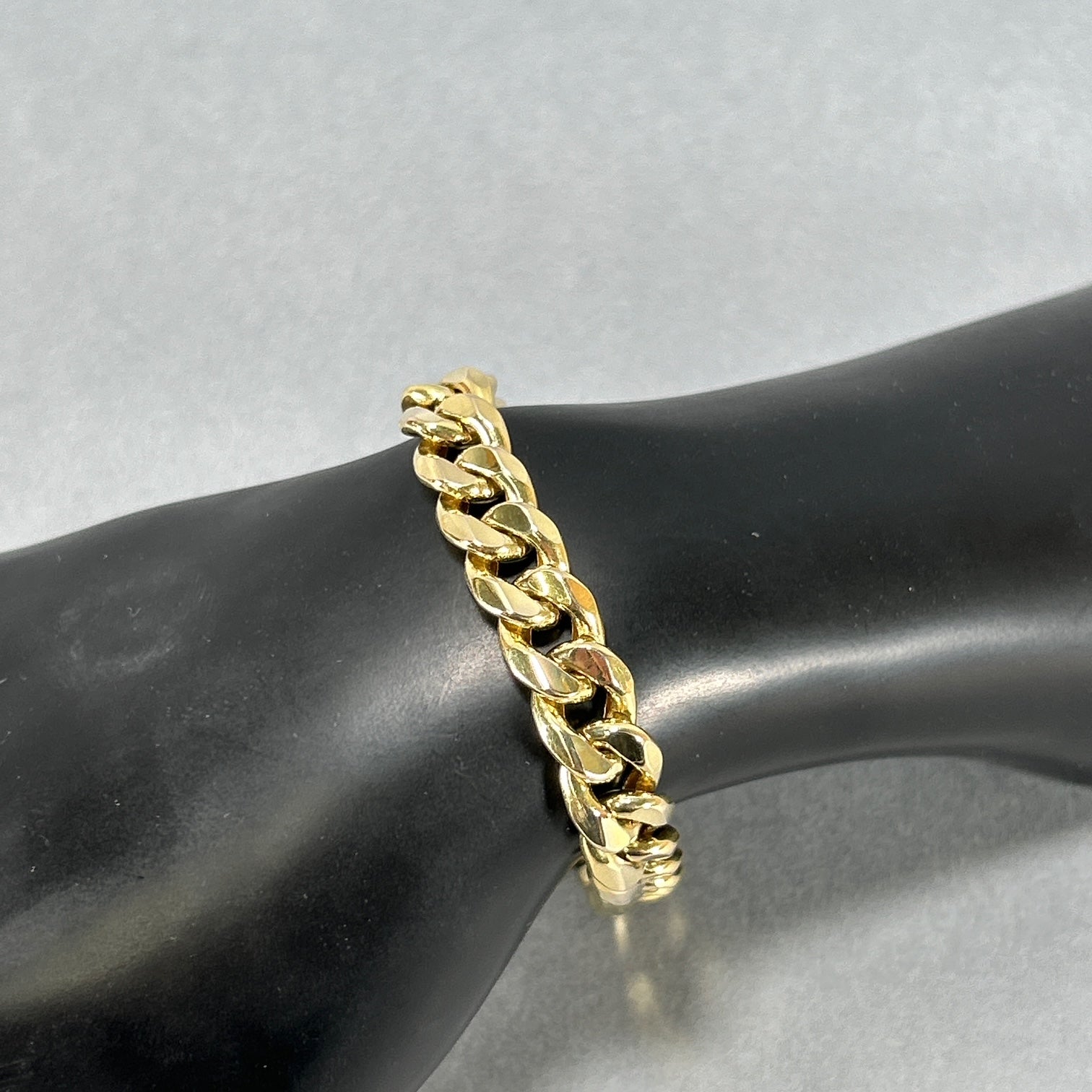 14K Yellow Gold 8" Link Curb Bracelet