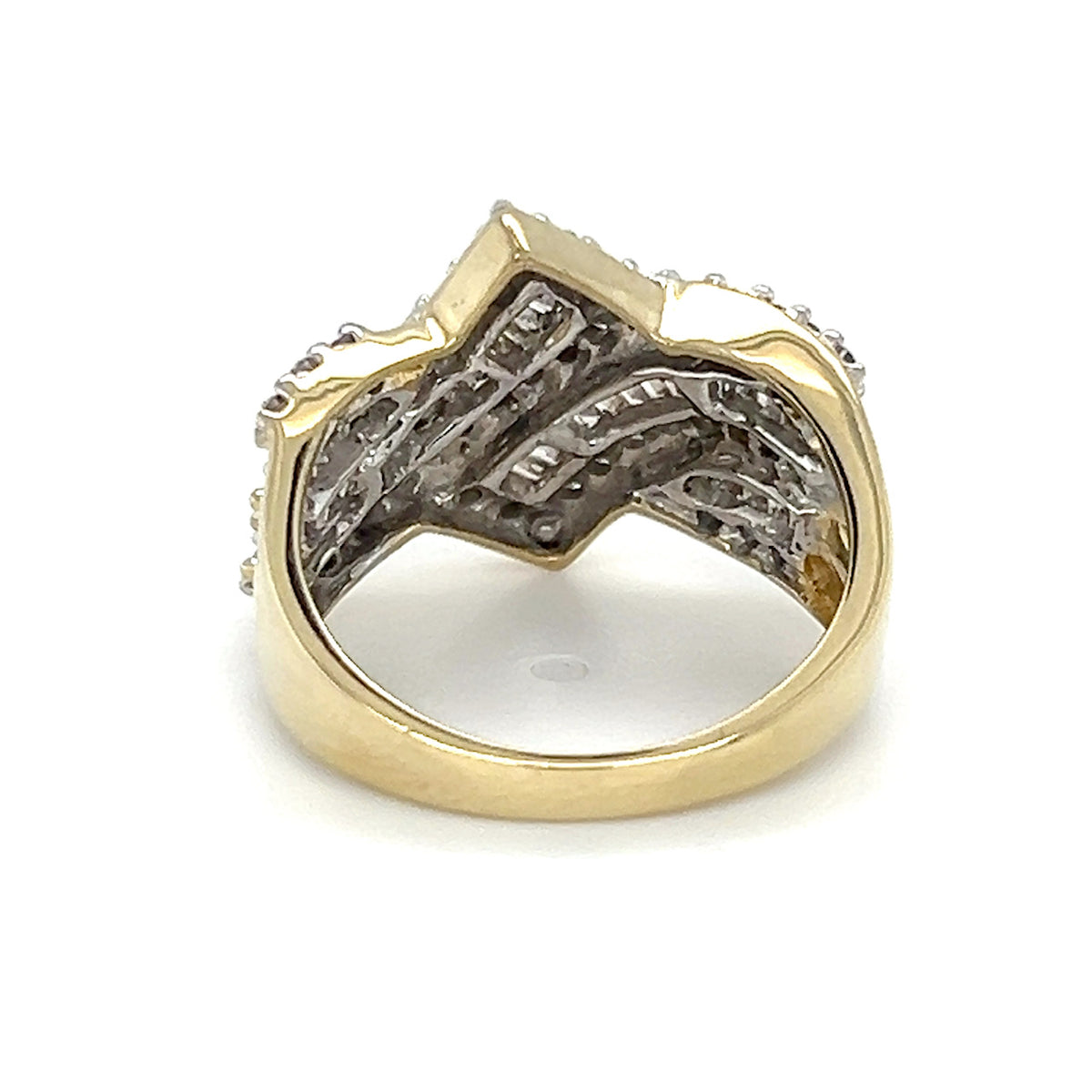 10K Yellow Gold Diamond Lady's Fashion Ring; Size 7
