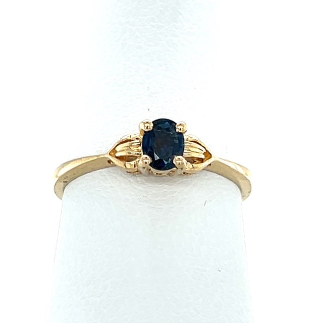 14K Yellow Gold Sapphire Ring; Size 6.5
