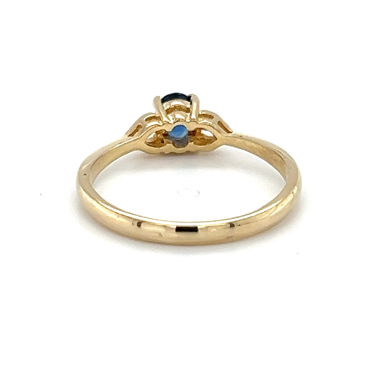 14K Yellow Gold Sapphire Ring; Size 6.5