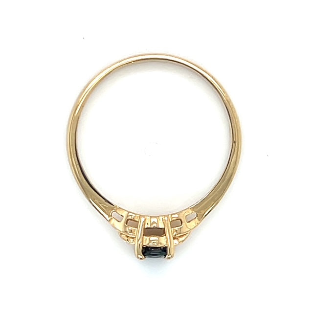 14K Yellow Gold Sapphire Ring; Size 6.5