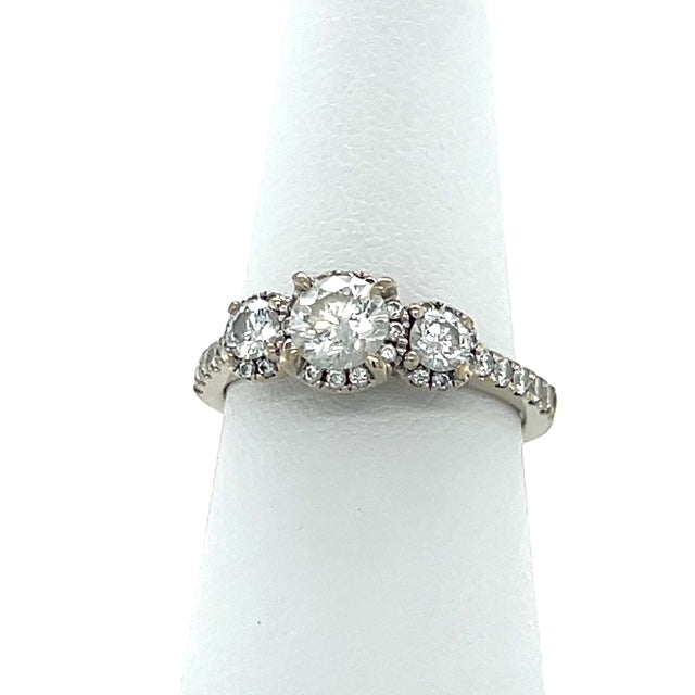 14K White Gold Diamond Lady's Fashion Ring; Size 6.5