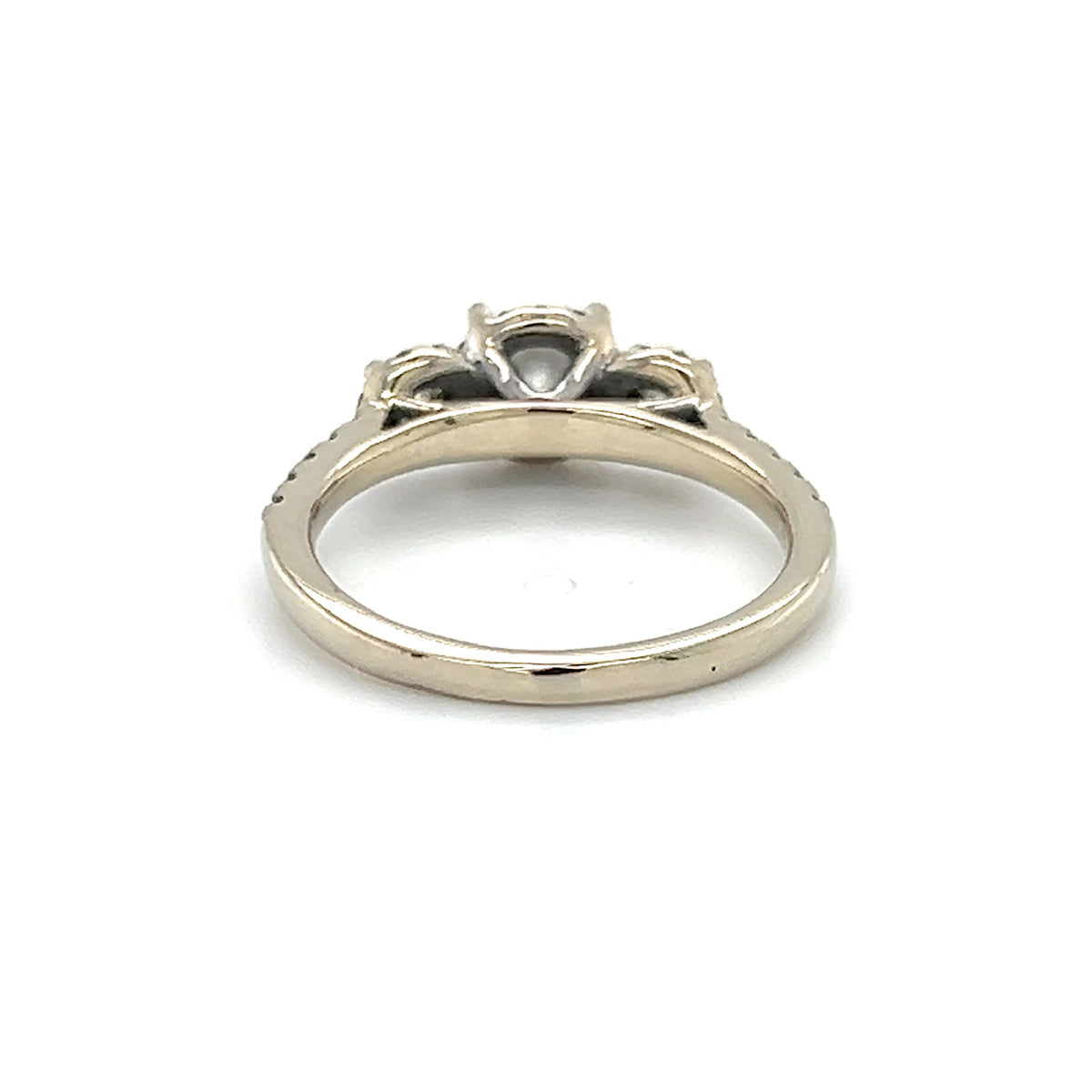 14K White Gold Diamond Lady's Fashion Ring; Size 6.5