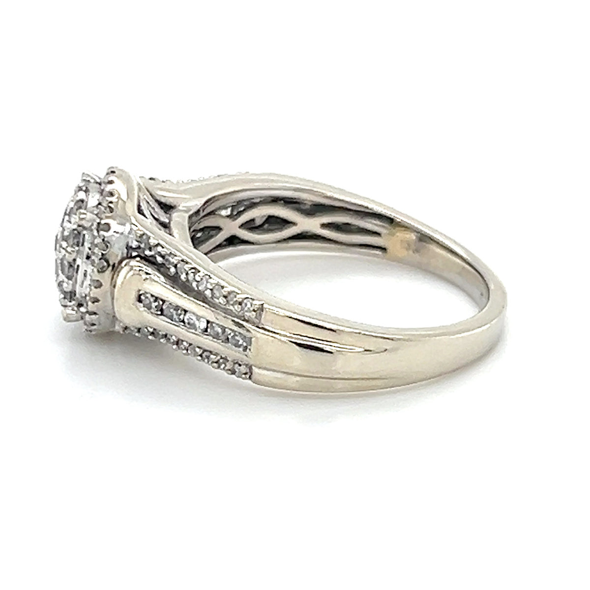 10K White Gold Diamond Lady's Fashion Ring; Size 7