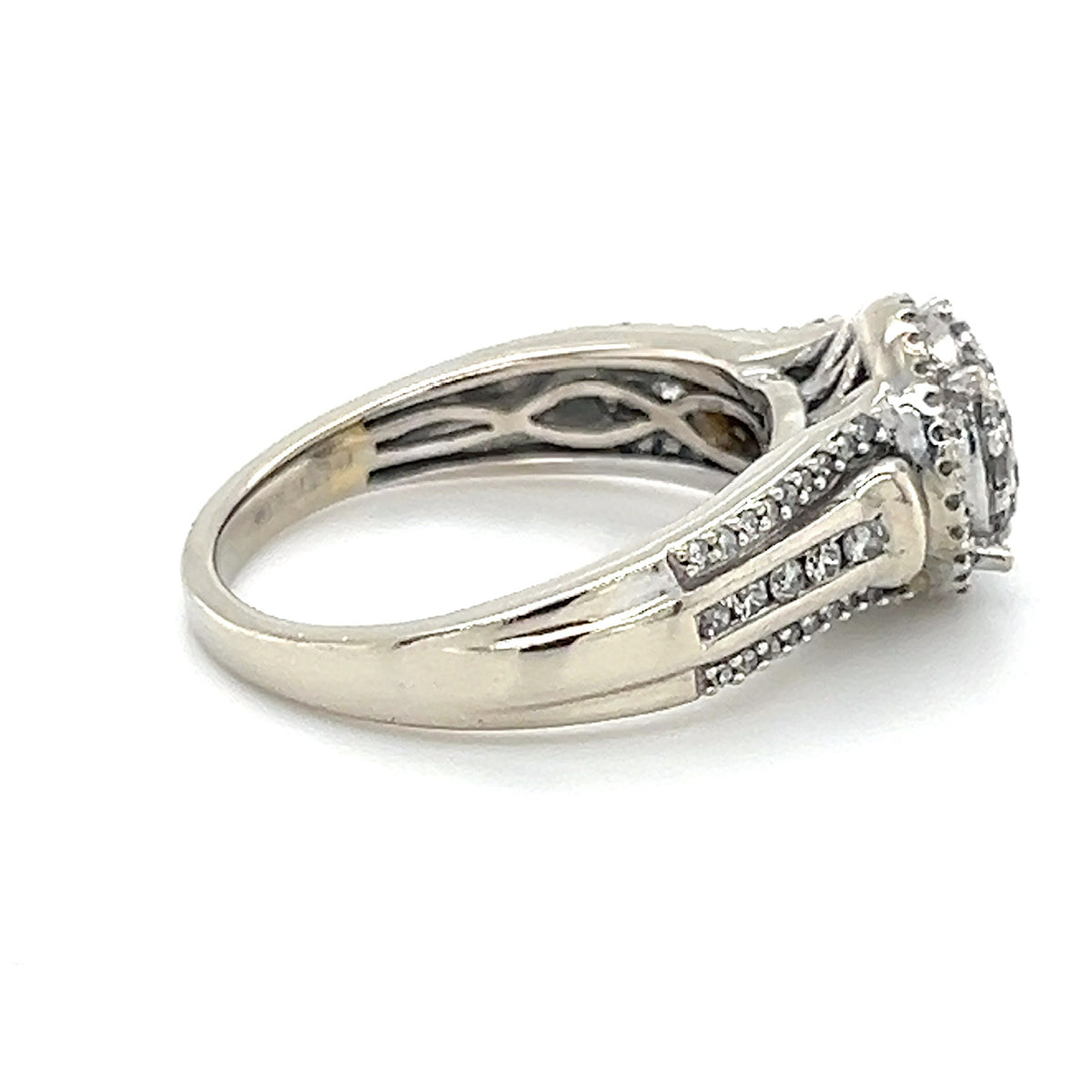 10K White Gold Diamond Lady's Fashion Ring; Size 7