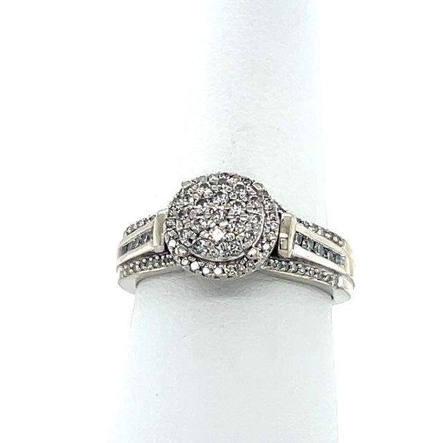 10K White Gold Diamond Lady's Fashion Ring; Size 7
