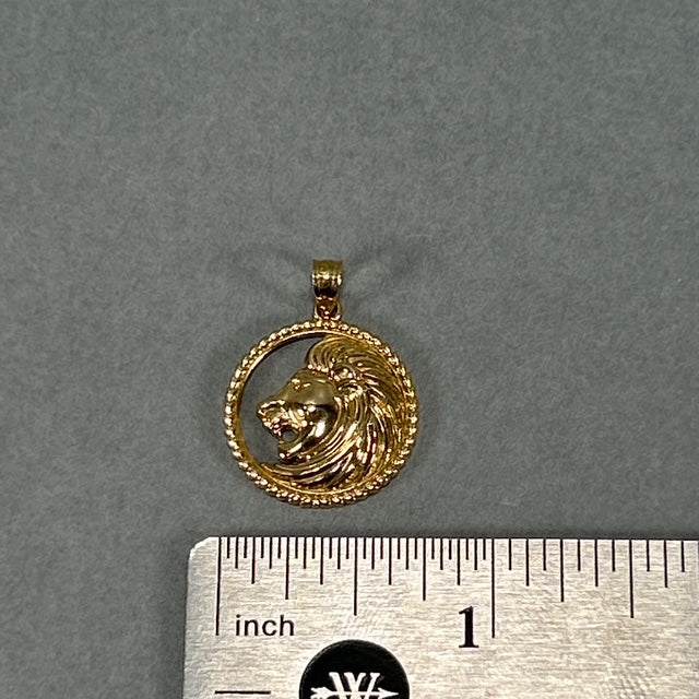 10K Yellow Gold Circular Lion Head Pendant
