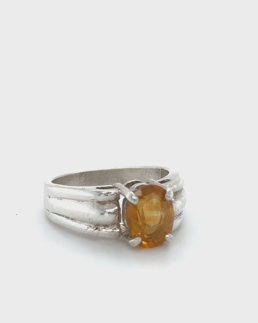 925 Sterling Silver Orange Stone Ring; Size 6; 4.6g