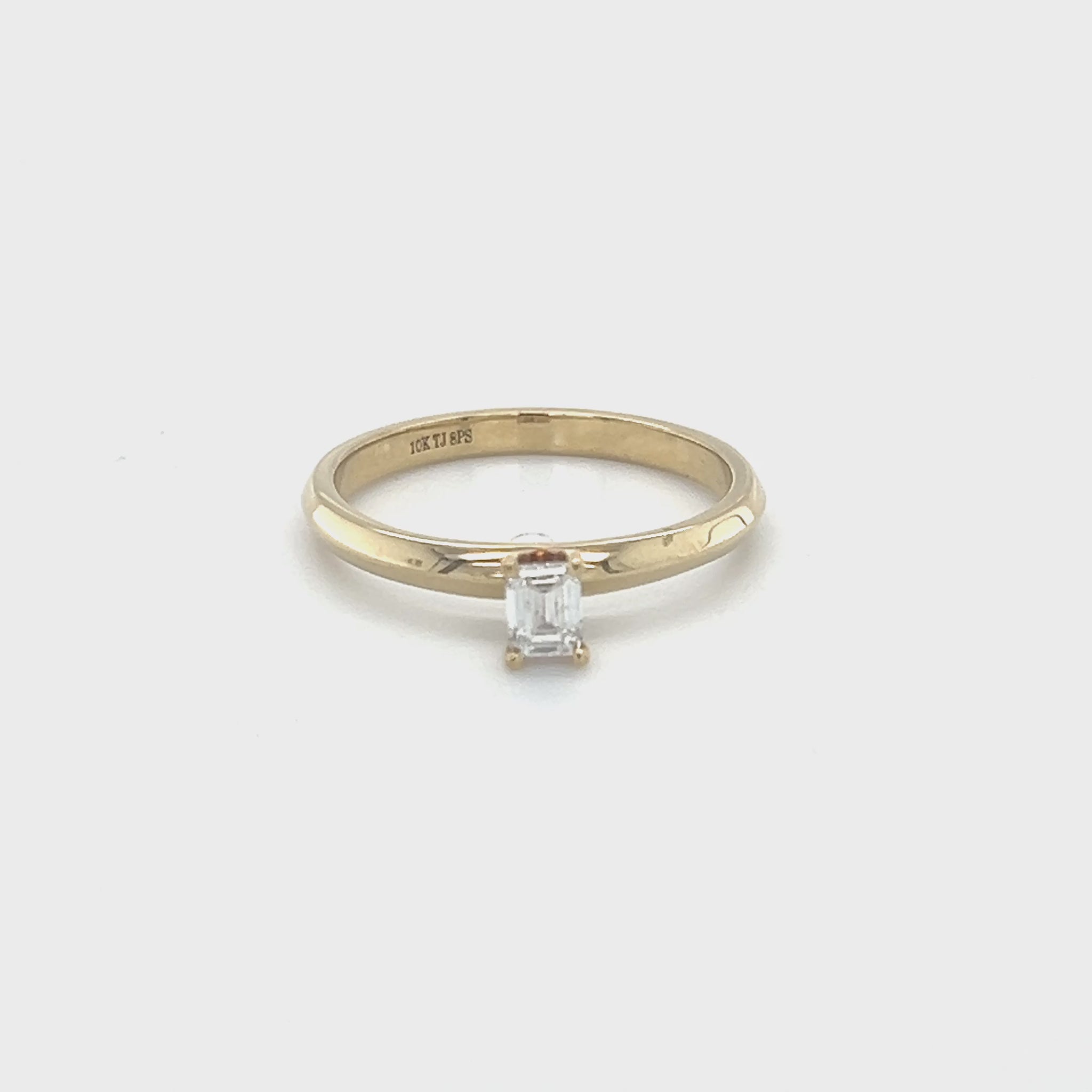 10K Yellow Gold Diamond Lady's Solitaire Ring; Size 8.5 Video