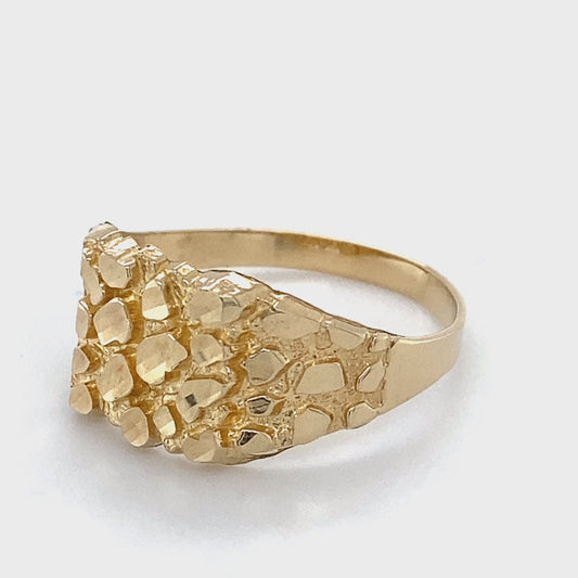 10K Yellow Gold Lady's Gold Ring; 1.5DWT; Size 9.5