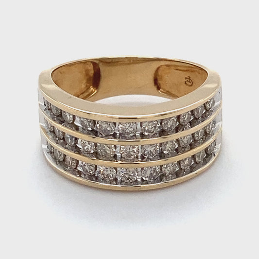 14K Yellow Gold Diamond Ring; 5.5g; 3.6DWT; Size: 7