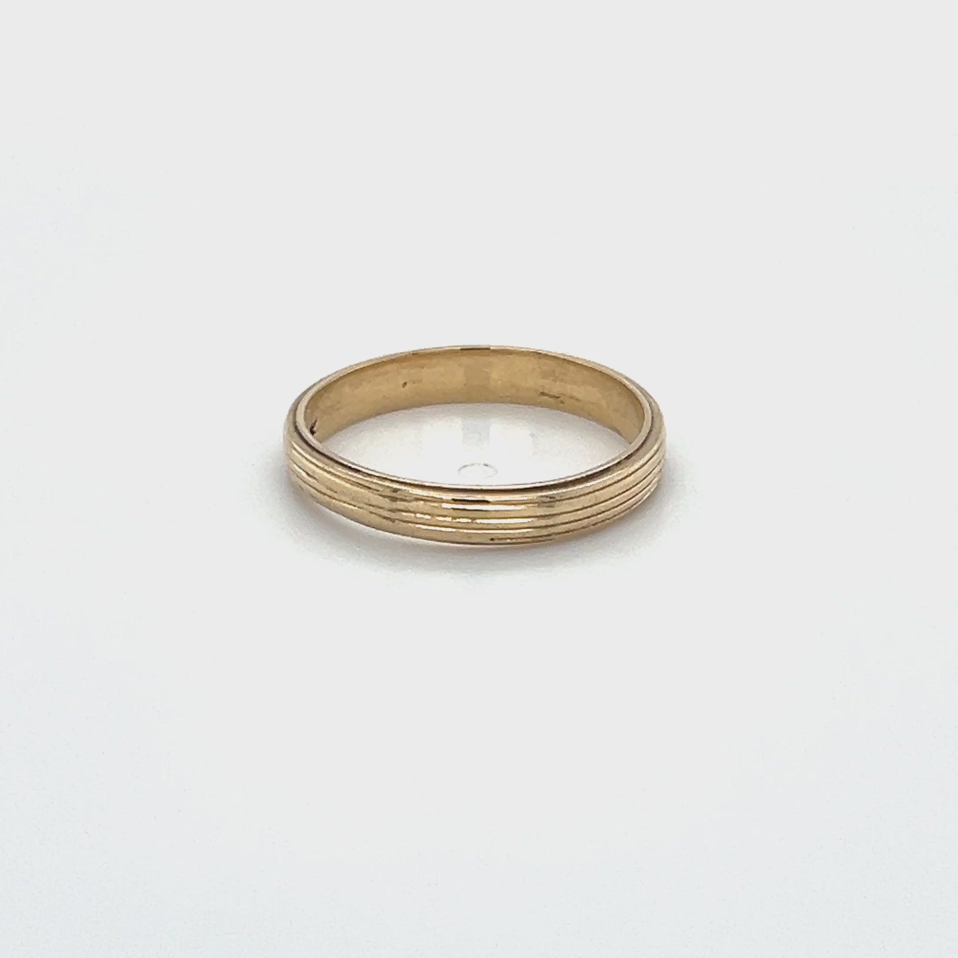 10K Yellow Gold Lady's Ring; Size 6 Video