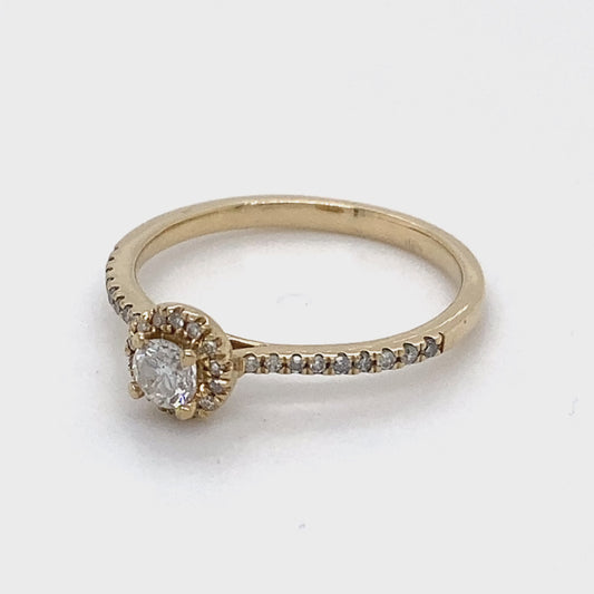 10K Yellow Gold Diamond Ring; 0.26CTW; Size 7; 1.7g