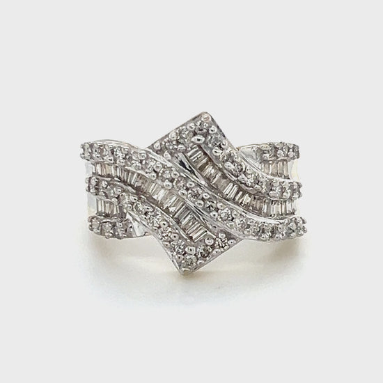 10K Yellow Gold Diamond Lady's Fashion Ring; Size 7