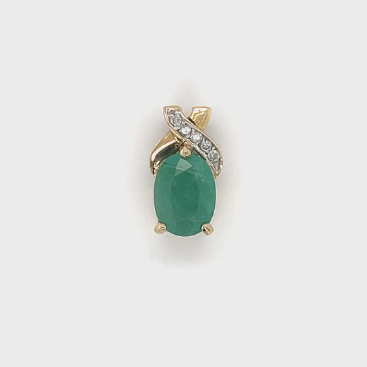 14K Yellow Gold Diamond Emerald Pendant; 2.2g