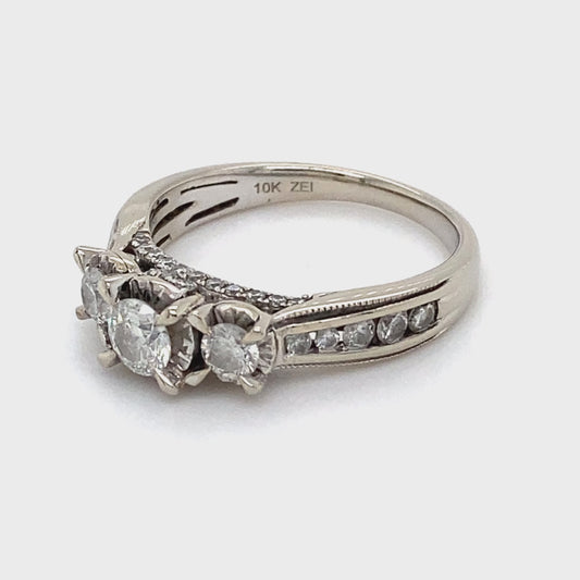 10K White Gold Diamond Ring; 0.75CTW; Size 7; 3.4g