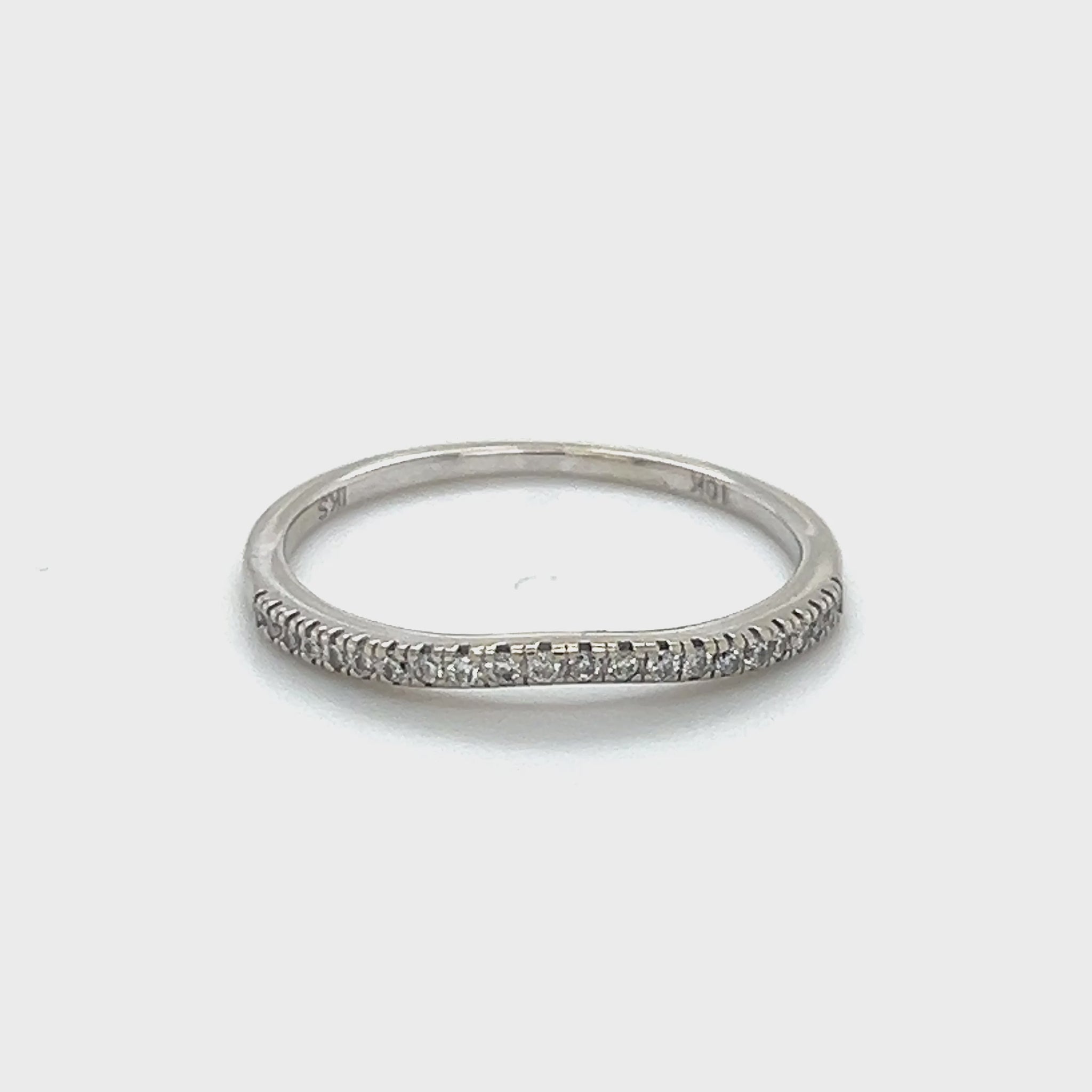 10K White Gold Diamond Lady's Fashion Ring; Size 9