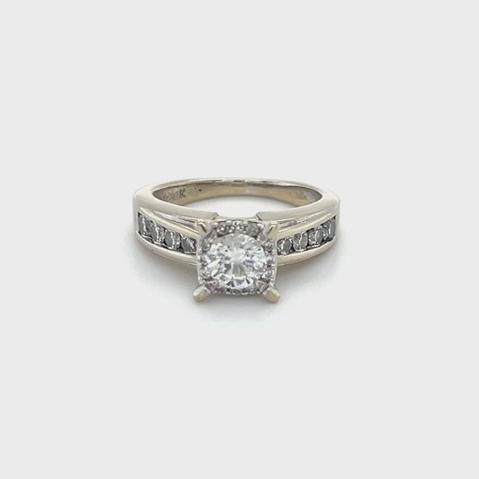 14K White Gold Diamond Lady's Fashion Ring; Size 5.5