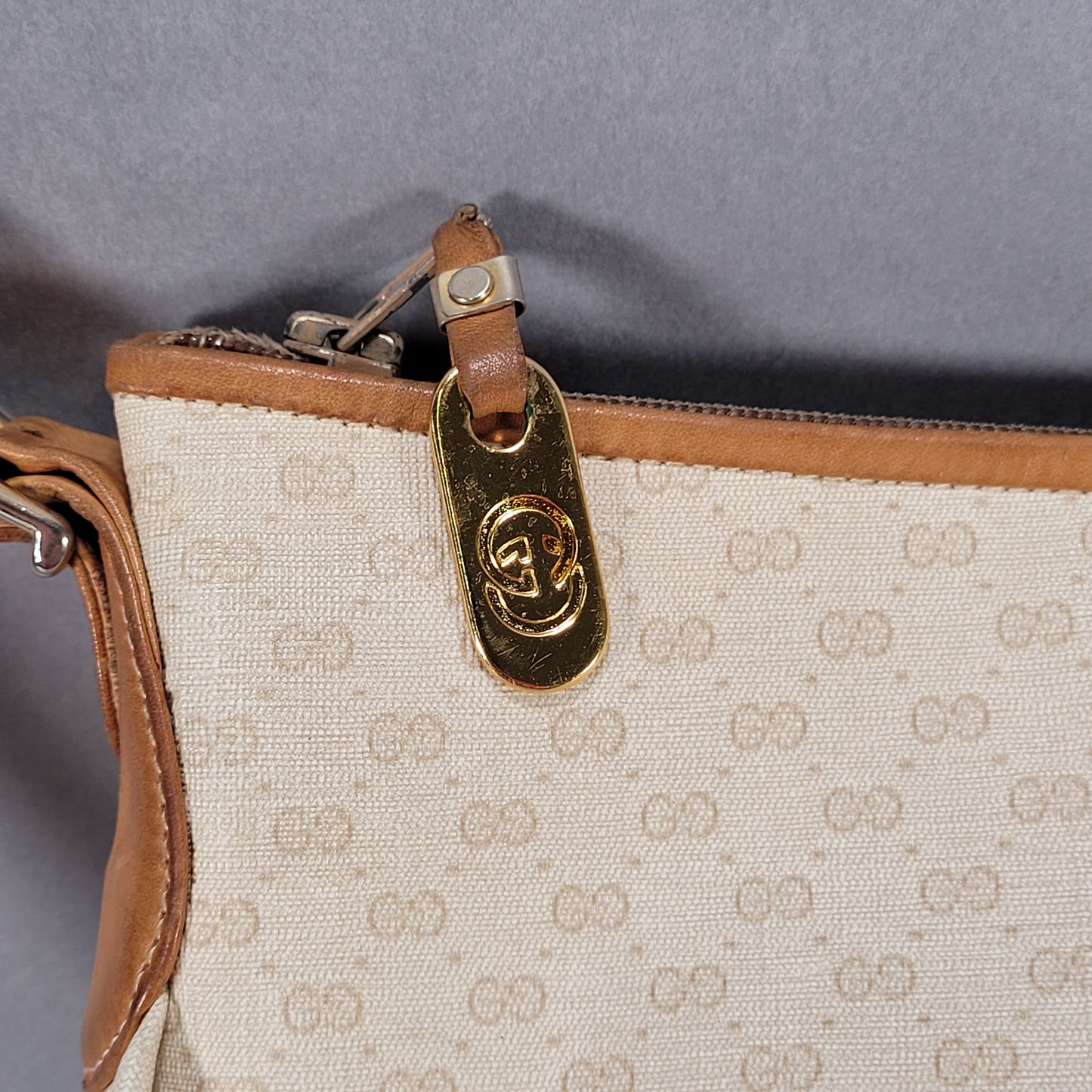 Gucci HOBO Bag