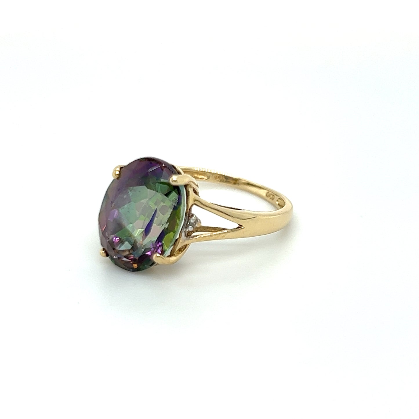 14K Yellow Gold Lady's Ring With Mystic Topaz Gemstone